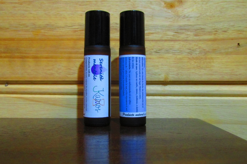 Roll on de aceites esenciales para insomnio y exceso de pensamientos SERENITÀ MENTALE, 10 ml